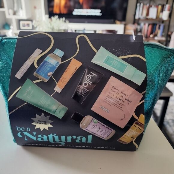 TARGET Beauty Be a Natural Skincare 9 Pieces Set NWT with Bag teal glitter - Picture 2 of 2